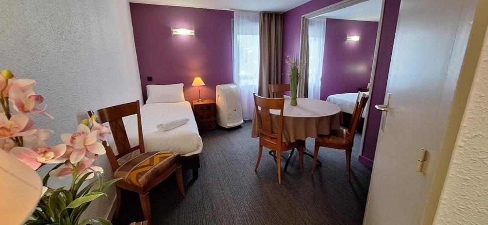 Brit Hotel Confort Cambrai Exterior foto