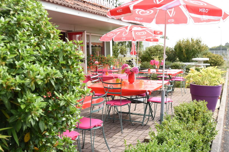 Brit Hotel Confort Cambrai Exterior foto