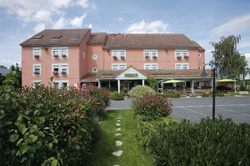 Brit Hotel Confort Cambrai Exterior foto
